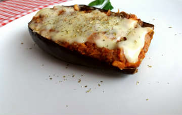 Berenjena Rellena de Pollo