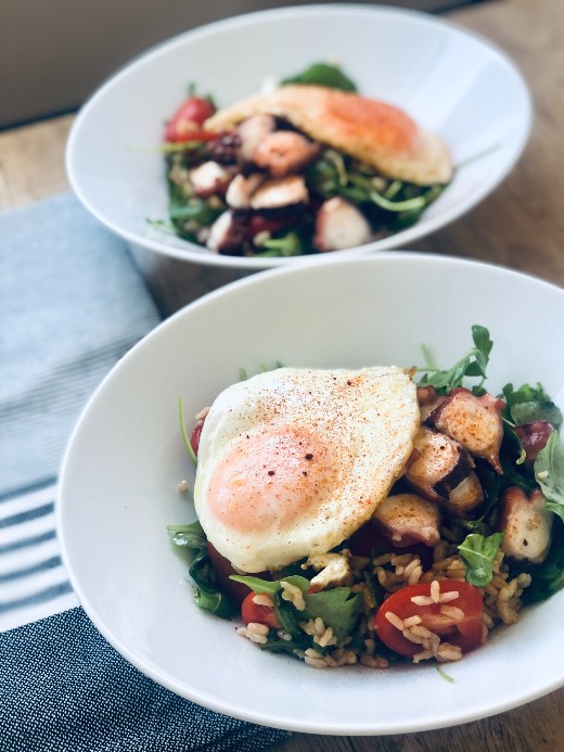 ENSALADA DE PULPO CON HUEVO