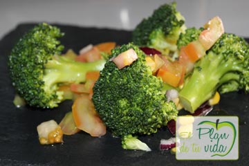 Ensalada de brócoli | Recetas saludables de el Chef-Coach. El Plan de Tu Vida